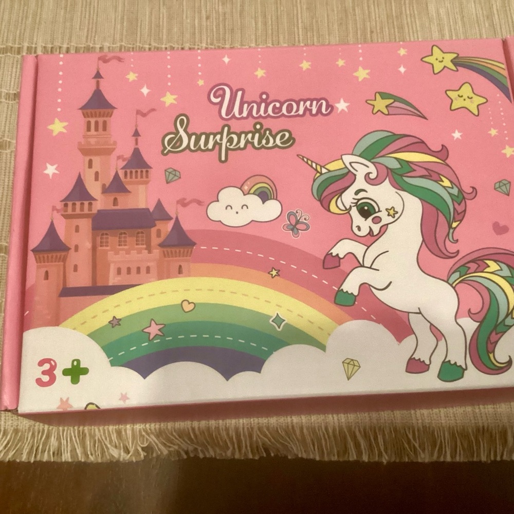 Unicorn Surprise Pink Gift Box